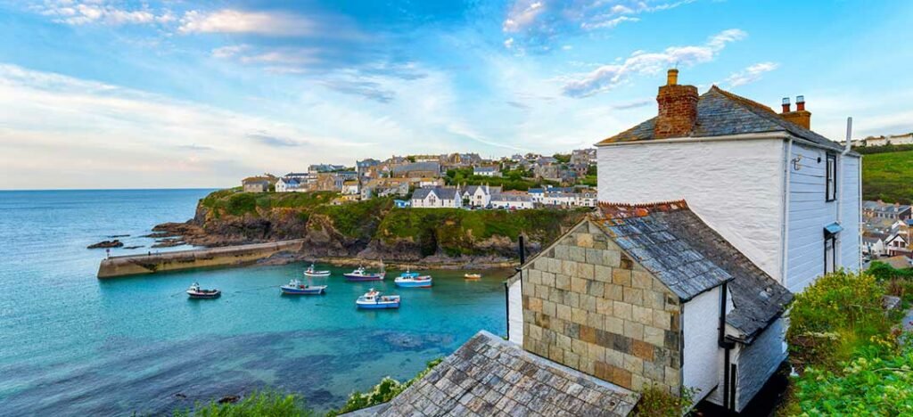 Unusual Romantic Weekend Breaks UK - Cornwall Cottage Getaways Unusual Romantic Weekend Breaks UK - Cornwall Cottage Getaways